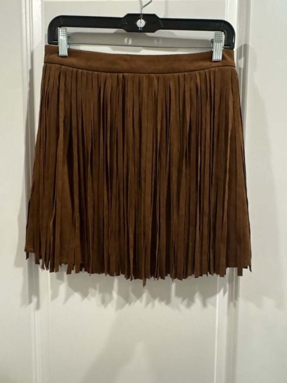 BB Dakota Barton Faux Suede Fringe Skirt Brown Size 6 BG39162